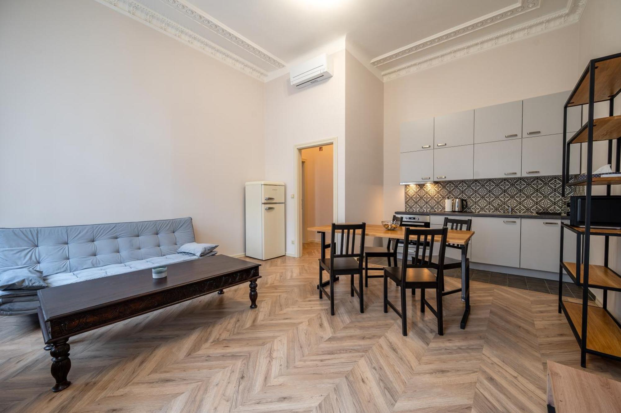 Palace Petrarca Apartament